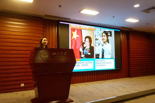 图3-正畸科刘燕老师与同学们分享科研经历 _副本.jpg