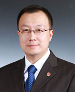 杨旭
